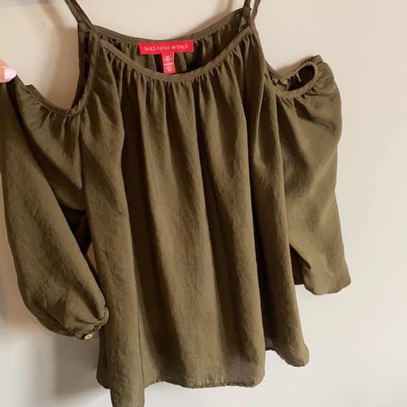 Saks 5th Avenue Top - S - Picture 2 of 4